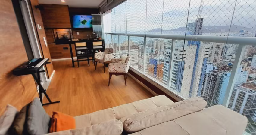 APARTAMENTO 3 SUÍTES COM VISTA MAR NO CORAÇÃO DO GONZAGA