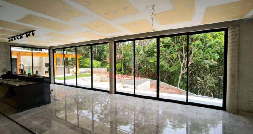 Chácara com 3 dormitórios à venda, 168 m² por R$ 1.060.000 - Ouro Fino - Santa Isabel/São Paulo