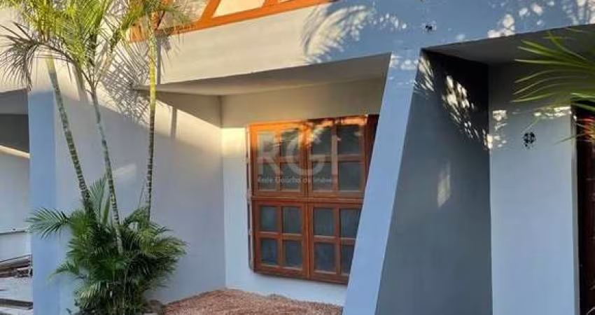 Melhor Custo Benefício para você ter a tranquilidade de morar em uma casa em condomínio:&lt;BR&gt;Casa 3 suíte, lavabo mezanino e salão com churrasqueira.
