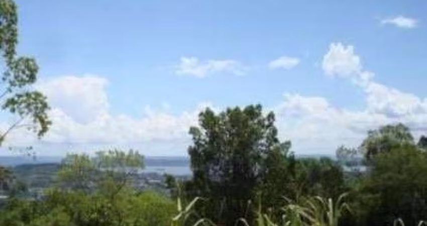 Terreno com área de 10.000m², parte alta do bairro, vista para o rio Guaíba, ônibus na porta, próprio para condomínio de alto padrão. &lt;BR&gt;&lt;BR&gt;Para maiores informações e agendar uma visita 