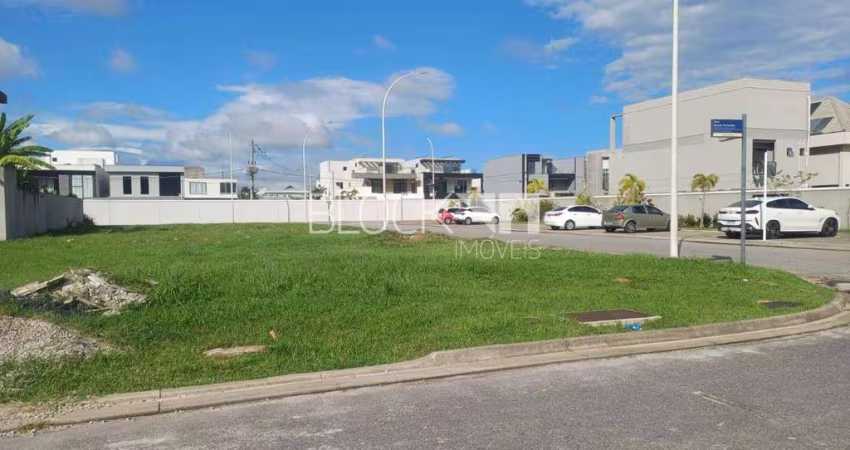 Terreno em condomínio fechado à venda na Avenida Aldemir Martins, --, Recreio dos Bandeirantes, Rio de Janeiro