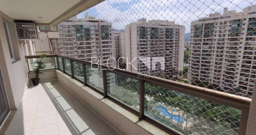Apartamento com 3 quartos para alugar na Avenida Vice-Presidente José Alencar, --, Jacarepaguá, Rio de Janeiro
