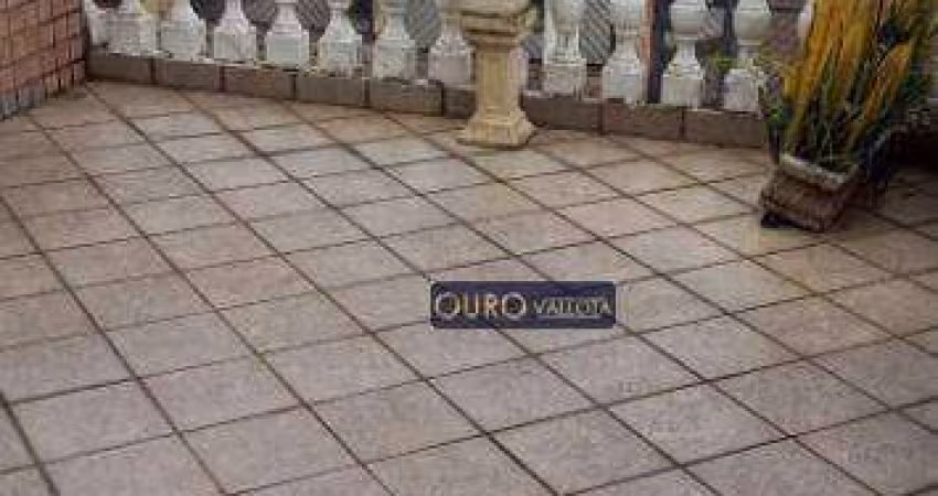 Sobrado com 160m² na VL. Prudente