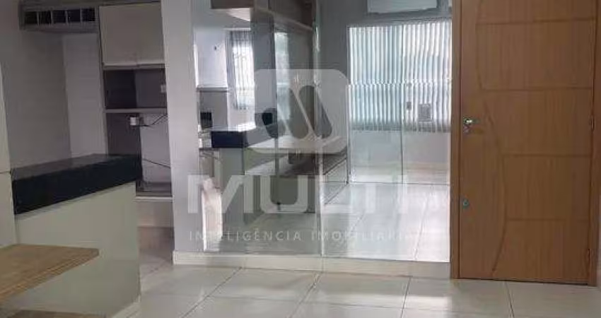 Apartamento com 3 quartos para alugar no Presidente Roosevelt, Uberlândia 