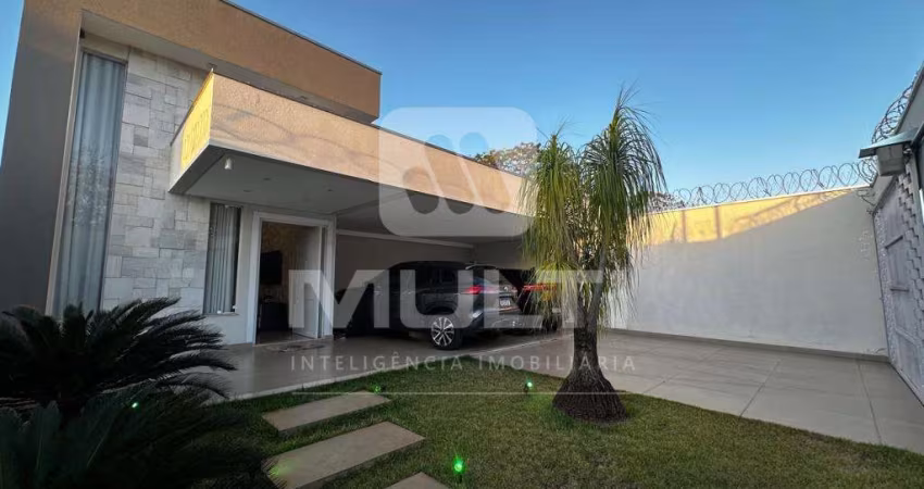Casa com 3 quartos à venda no City Uberlândia, Uberlândia 