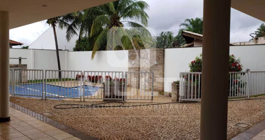 Casa com 5 quartos à venda no Altamira, Uberlândia 