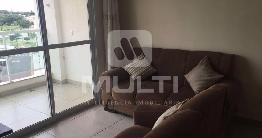 Apartamento com 2 quartos à venda no Conjunto Segismundo Pereira, Uberlândia 
