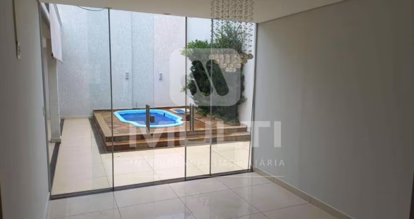 Casa com 3 quartos à venda no Alto Umuarama, Uberlândia 