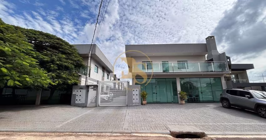 Sobrado em condomínio fechado no Santa Felicidade