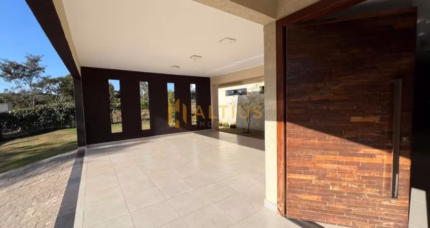 Casa a venda no Condomínio Gran Royalle