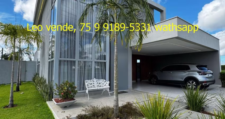 Linda casa, Sim 4 suítes, closet, jacuzi, goumert.
