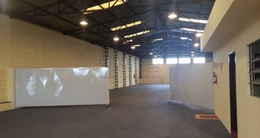 Galpão comercial de 858 m² para alugar no Bairro Ipiranga em Ribeirão Preto