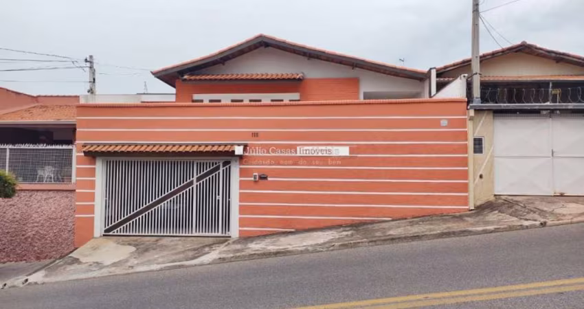 Casa térrea 3 quartos com quintal e área gourmet no Jardim Ouro fino