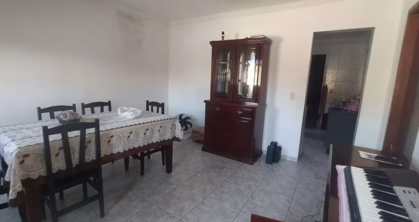 Casa para venda em Colônia (zona Sul) de 200.00m² com 3 Quartos e 2 Garagens