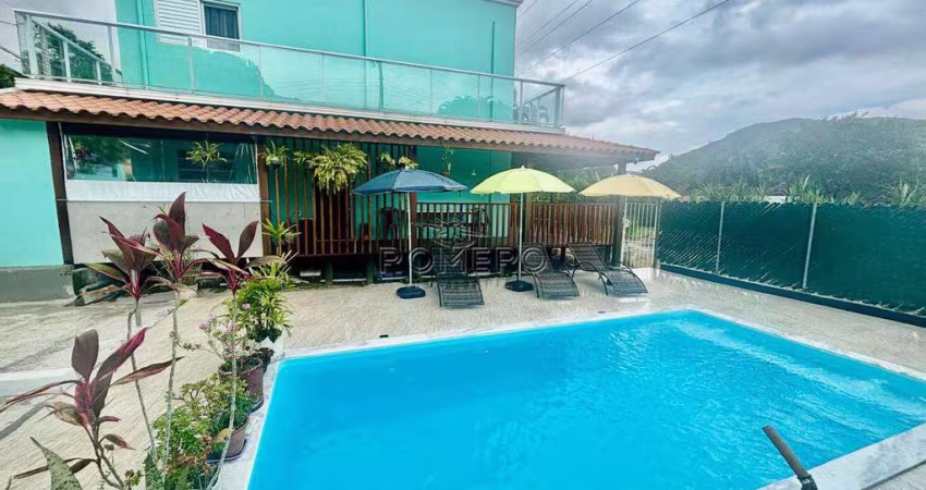 Casa para venda em Lagoinha de 205.00m² com 4 Quartos e 3 Garagens