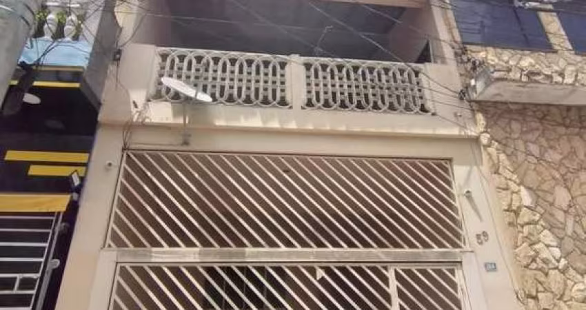 Sobrado para venda em Jardim Angélica de 220.00m² com 3 Quartos, 1 Suite e 2 Garagens