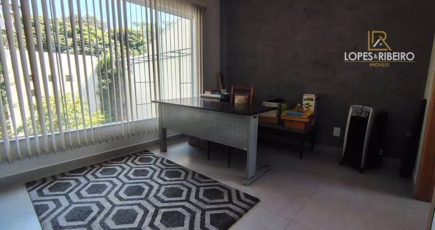 Casa para venda em Altos Do Paraíso de 200.00m² com 3 Quartos, 1 Suite e 4 Garagens