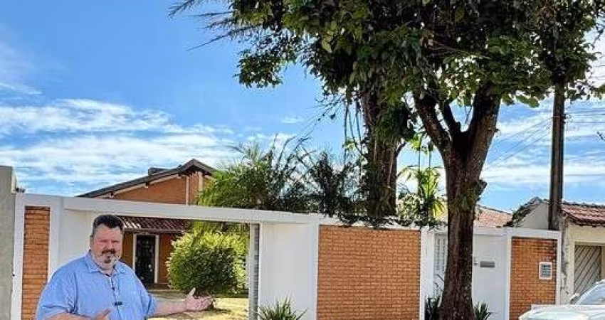 Casa de Condomínio para venda em Parque Egisto Ragazzo de 120.00m² com 2 Quartos, 1 Suite e 4 Garagens