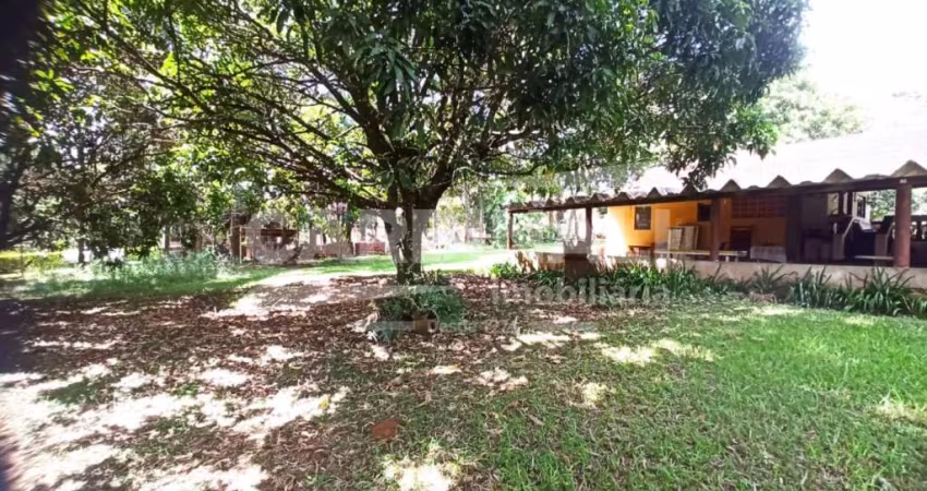 Fazenda / Sítio para venda em Parque Itaipu de 120.00m² com 1 Quarto