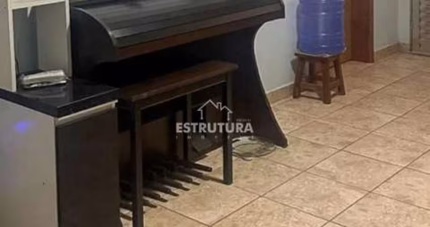 Casa de Condomínio para venda em Jardim Esmeralda de 55.00m² com 3 Quartos e 2 Garagens