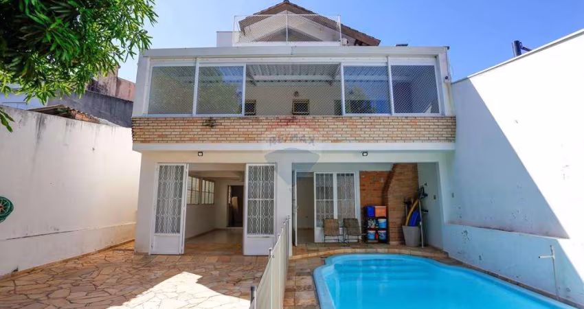 Casa para venda em Jardim Rosália Alcolea de 393.00m² com 4 Quartos, 4 Suites e 6 Garagens