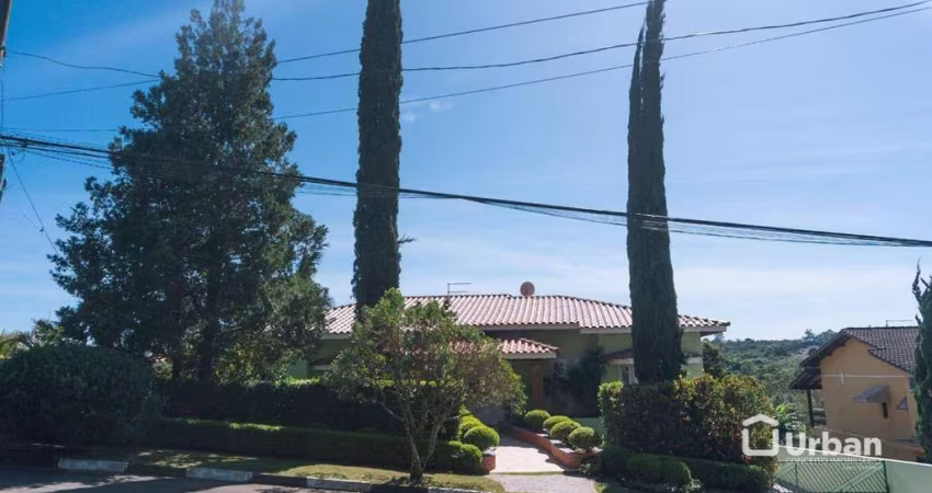 Casa de Condomínio para venda em Granja Viana – Parque Das Artes de 422.00m² com 4 Quartos, 4 Suites e 7 Garagens