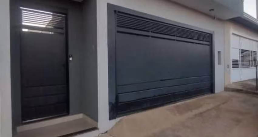 Casa para venda em Jardim Araucária de 124.00m² com 3 Quartos, 1 Suite e 2 Garagens