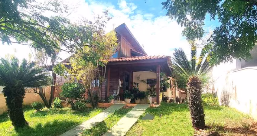 Casa de Condomínio para venda em Jardim Ibiti Do Paço de 201.00m² com 3 Quartos, 1 Suite e 2 Garagens