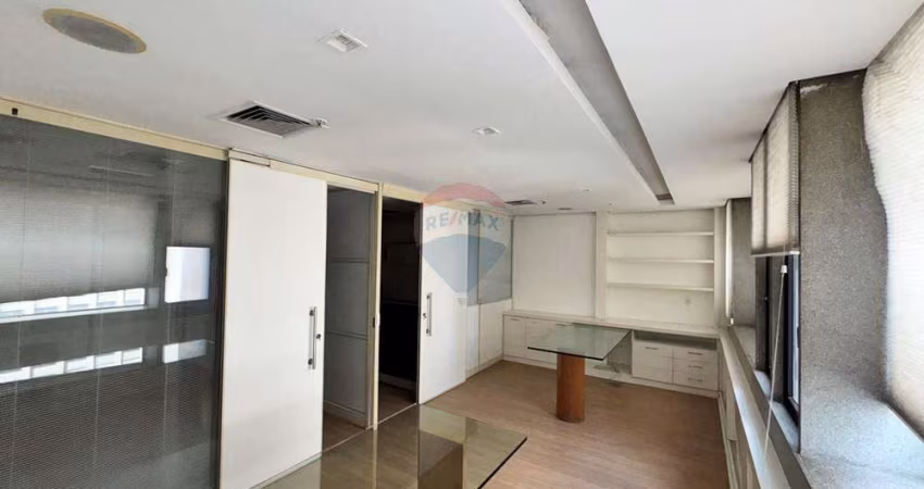 Sala Comercial para alugar em Centro de 121.00m²