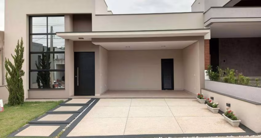 Casa de Condomínio para venda em Colinas de Indaiatuba de 146.00m² com 3 Quartos, 1 Suite e 4 Garagens