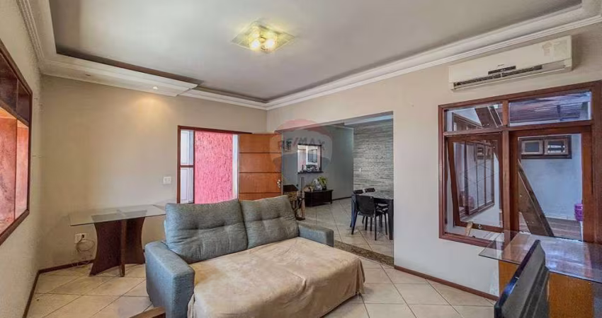 Casa para venda em Jardim 31 De Março de 172.65m² com 3 Quartos, 2 Suites e 2 Garagens