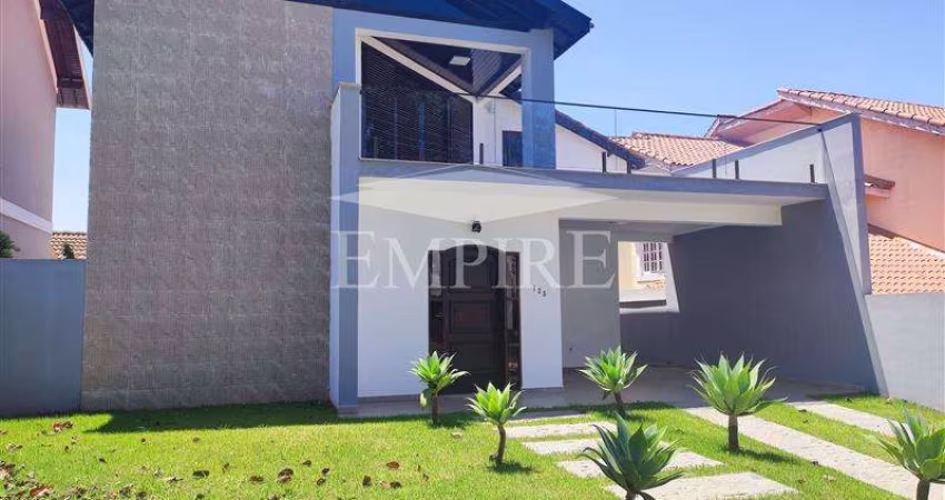 Sobrado para venda e aluguel em Jardim Das Cerejeiras de 255.00m² com 3 Quartos, 1 Suite e 2 Garagens