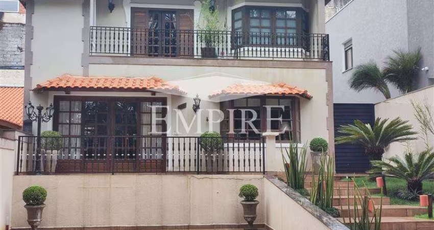 Sobrado para venda em Arujázinho Iv de 400.00m² com 2 Quartos, 2 Suites e 2 Garagens
