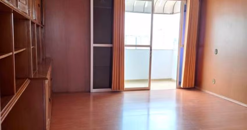 Apartamento para alugar em Centro de 150.00m² com 3 Quartos, 1 Suite e 1 Garagem