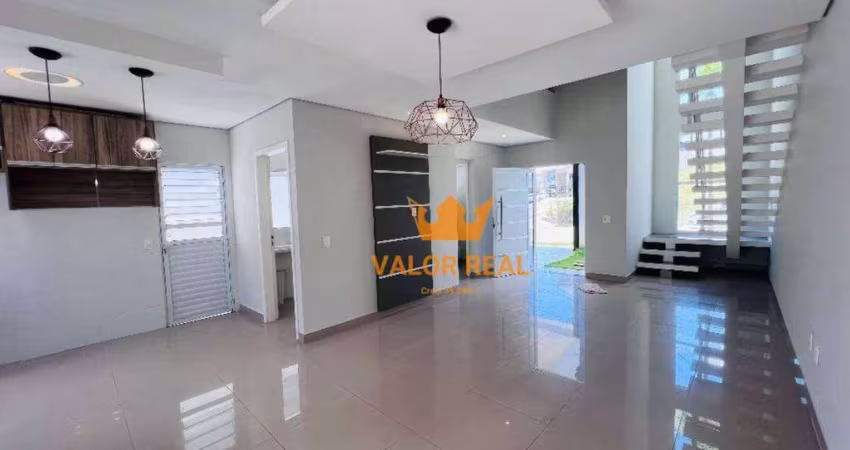Casa de Condomínio para alugar em Jardim Celeste de 137.00m² com 3 Quartos, 1 Suite e 2 Garagens
