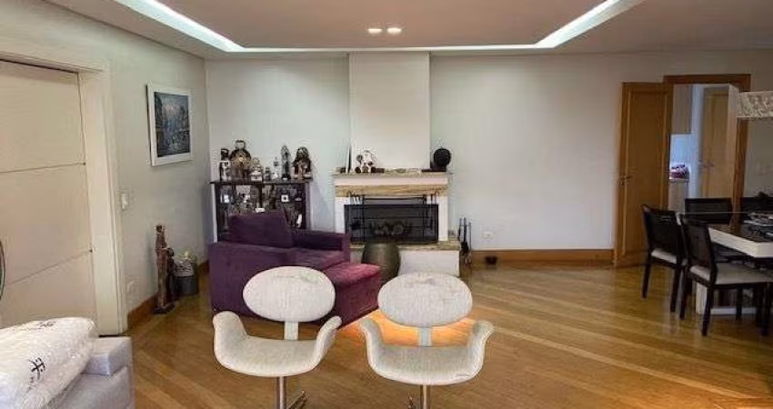 Apartamento para venda em Jardim de 207.00m² com 4 Quartos, 3 Suites e 3 Garagens