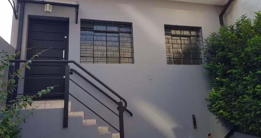 Casa para venda e aluguel em Jardim Bela Vista de 173.00m² com 2 Quartos e 2 Garagens
