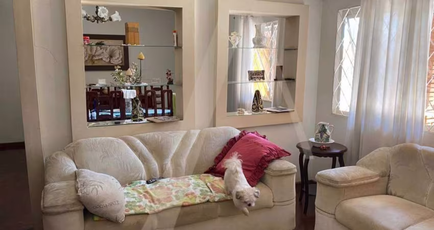 Apartamento para venda em Campestre de 196.00m² com 4 Quartos, 1 Suite e 3 Garagens