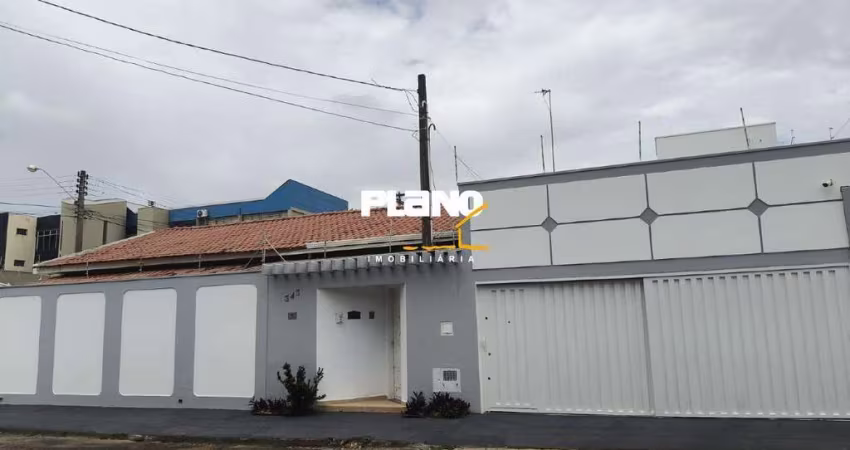 Casa para alugar em Vila Nossa Senhora das Graças de 90.00m² com 3 Quartos, 1 Suite e 2 Garagens