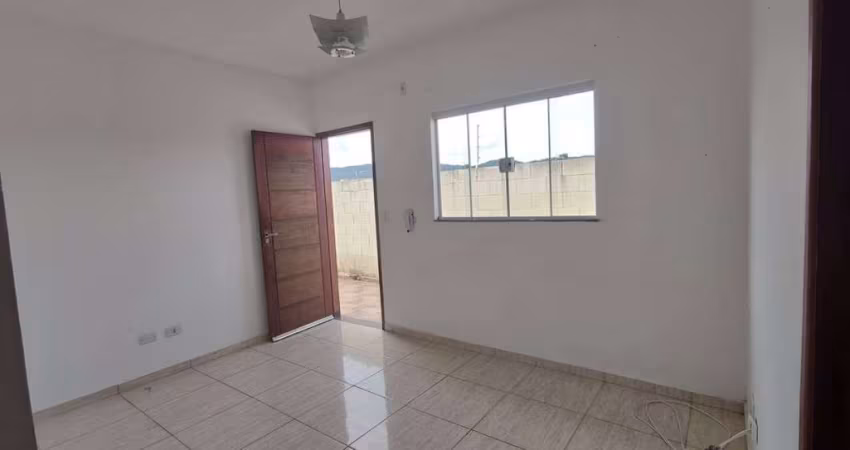 Casa de Condomínio para venda em Vila São Paulo de 55.00m² com 2 Quartos e 1 Garagem