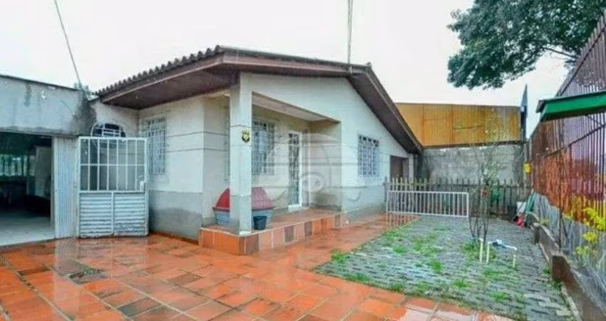 Casa para venda em Parolin de 180.00m² com 3 Quartos e 2 Garagens