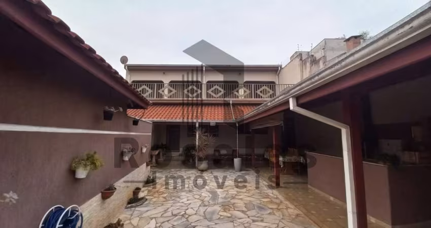 Casa para venda em Santa Cecília de 177.00m² com 4 Quartos, 2 Suites e 2 Garagens