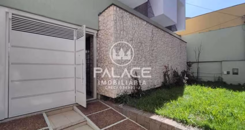 Casa para alugar em Alto de 381.00m² com 4 Quartos, 4 Suites e 8 Garagens