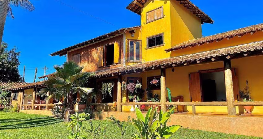 Chácara para venda em Jardim Europa de 600.00m² com 3 Quartos, 1 Suite e 2 Garagens