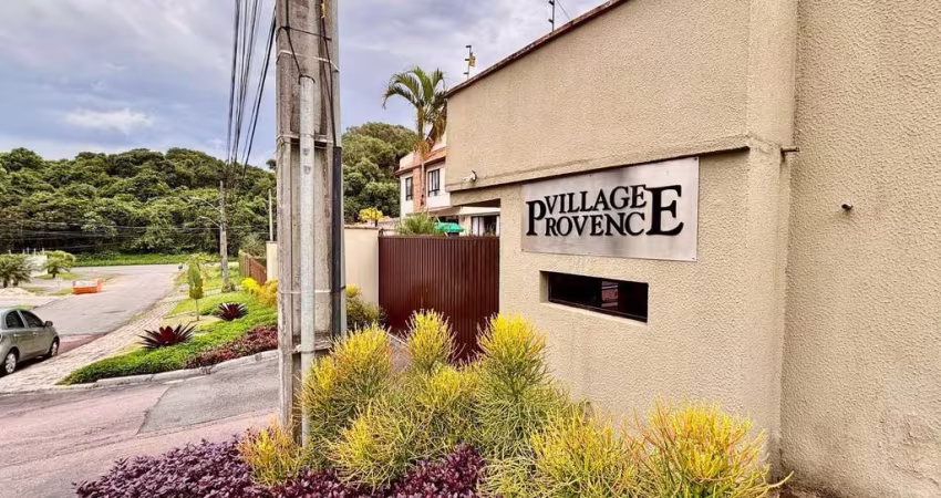 Sobrado para venda em Boa Vista de 230.00m² com 3 Quartos, 1 Suite e 2 Garagens