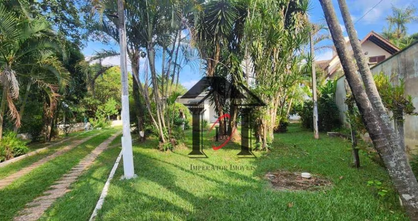 Chácara para venda e aluguel em Chácara Das Videiras de 442.00m² com 4 Quartos, 1 Suite e 3 Garagens