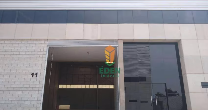 Galpão / Depósito / Armazém para alugar em Iporanga de 1123.00m²