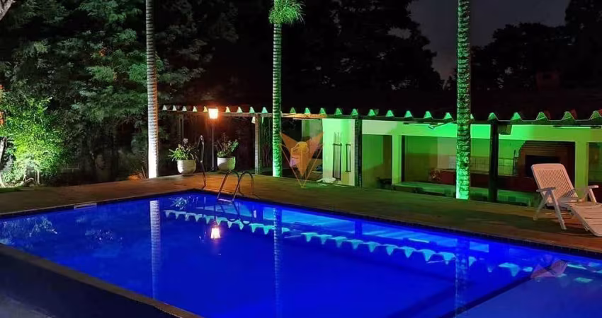 Casa para venda em Parque Rizzo de 298.20m² com 5 Quartos, 3 Suites e 21 Garagens