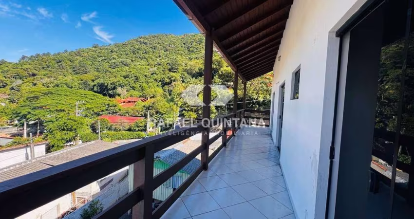 Casa para Alugar, 2 Quartos sendo 1 Suíte, 2 Vagas Cobertas, Vista Mar, Sambaqui, Florianópolis - SC