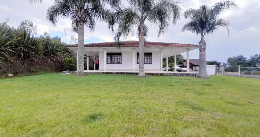 Chácara com 4 dormitórios à venda, 2066 m² por R$ 1.068.990,00 - Colônia Murici - São José dos Pinhais/PR